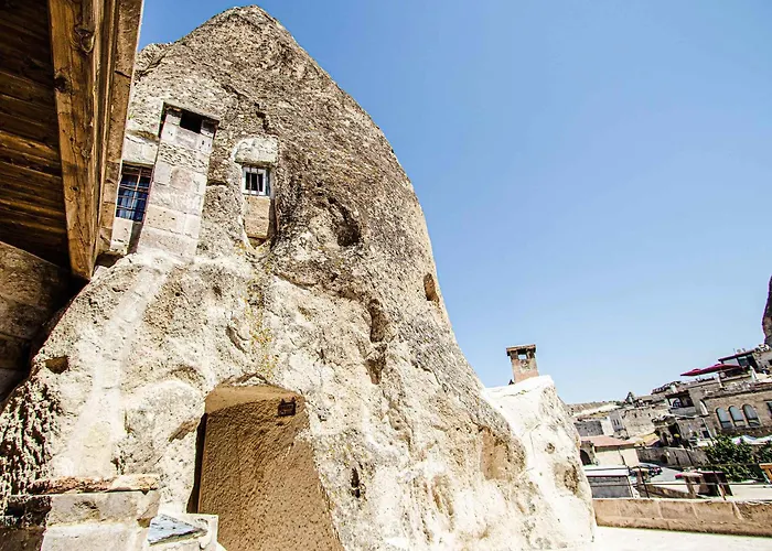 Sultan Cave Suites
