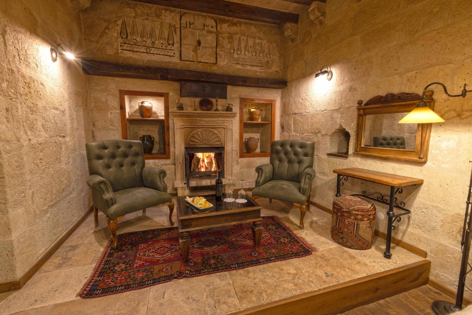 מלון Sultan Cave 2*